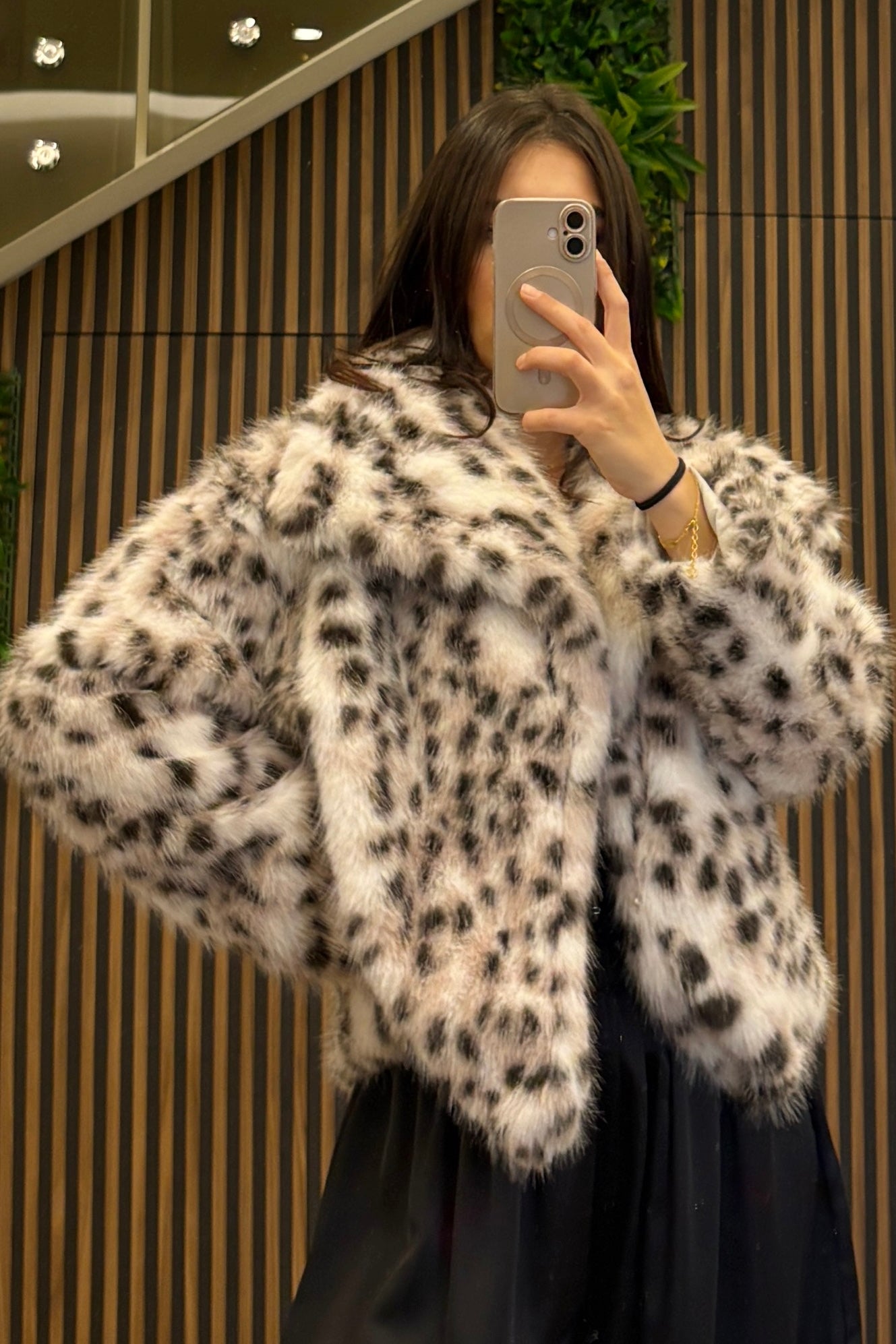Pelliccia eco “Snow Leopard”