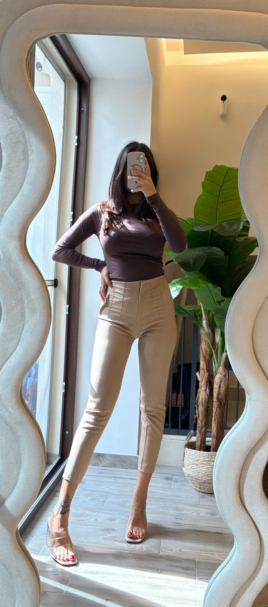 Pantalone a Vita Alta