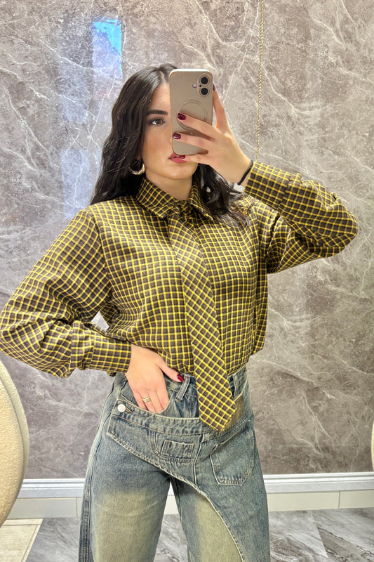 Camicia Checked Oversize con Cravatta Coordinata – Giallo & Nero